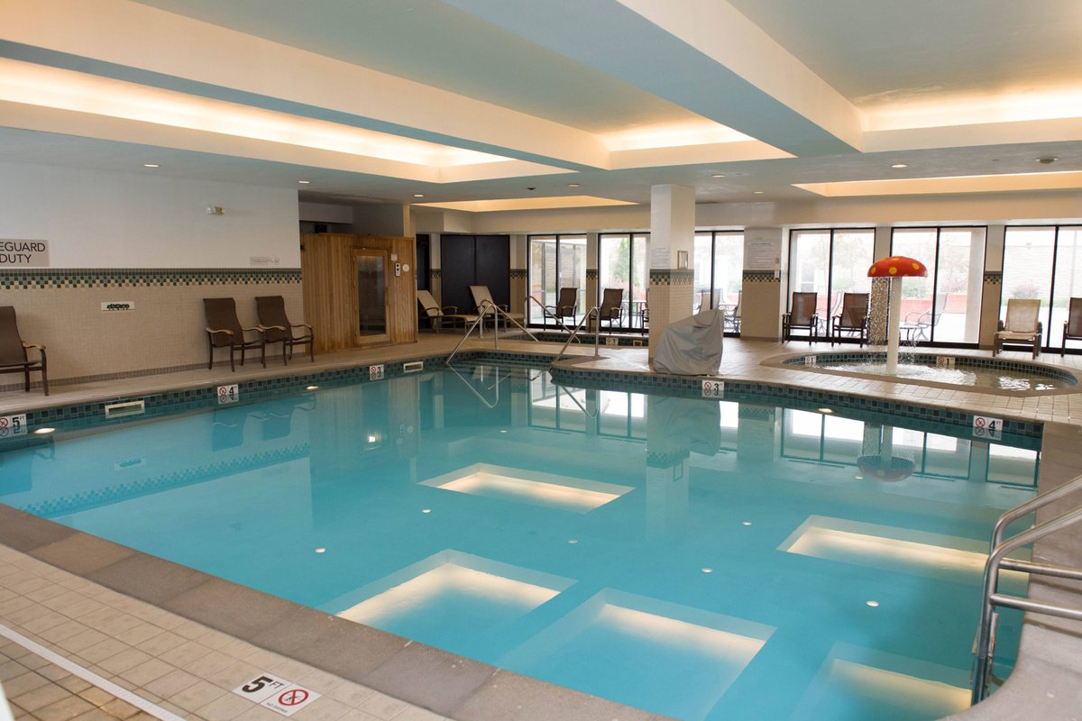 COURTYARD BY MARRIOTT ERIE AMBASSADOR CONFERENCE CENTER $125 ($̶1̶3̶5̶ ...