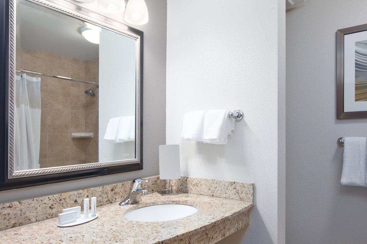 COURTYARD BY MARRIOTT CORPUS CHRISTI $112 ($̶1̶4̶4̶) - Updated 2022 ...