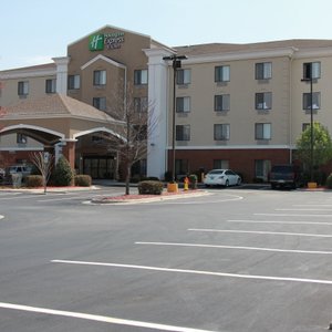 THE 10 BEST Hotels in Roanoke Rapids, NC for 2023 (from $57) - Tripadvisor