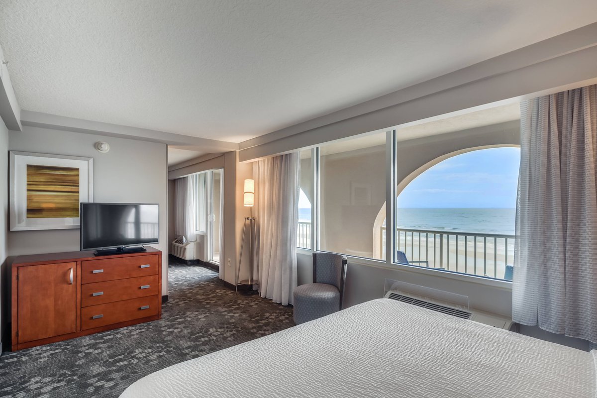 COURTYARD BY MARRIOTT JACKSONVILLE BEACH OCEANFRONT $175 ($̶2̶0̶5̶ ...