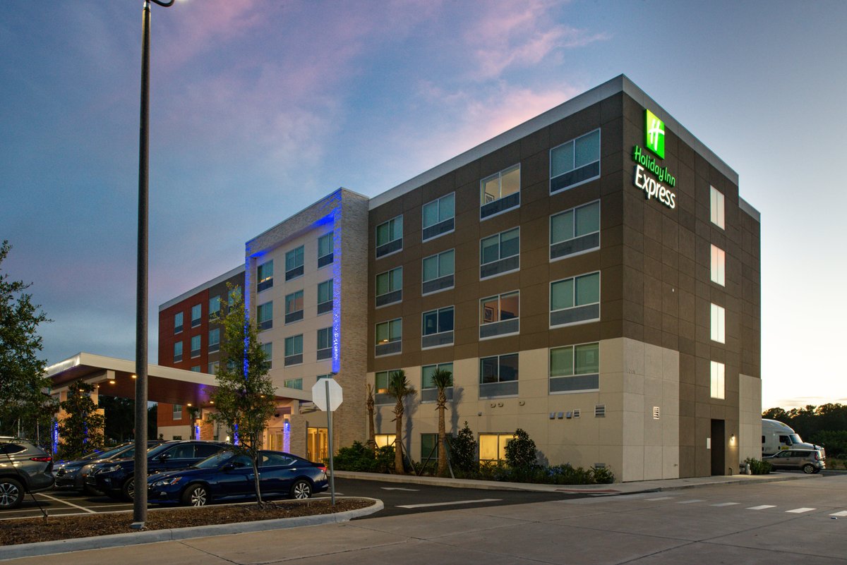 HOLIDAY INN EXPRESS ORLANDO - SOUTH PARK, AN IHG HOTEL $92 ($̶1̶2̶0̶ ...