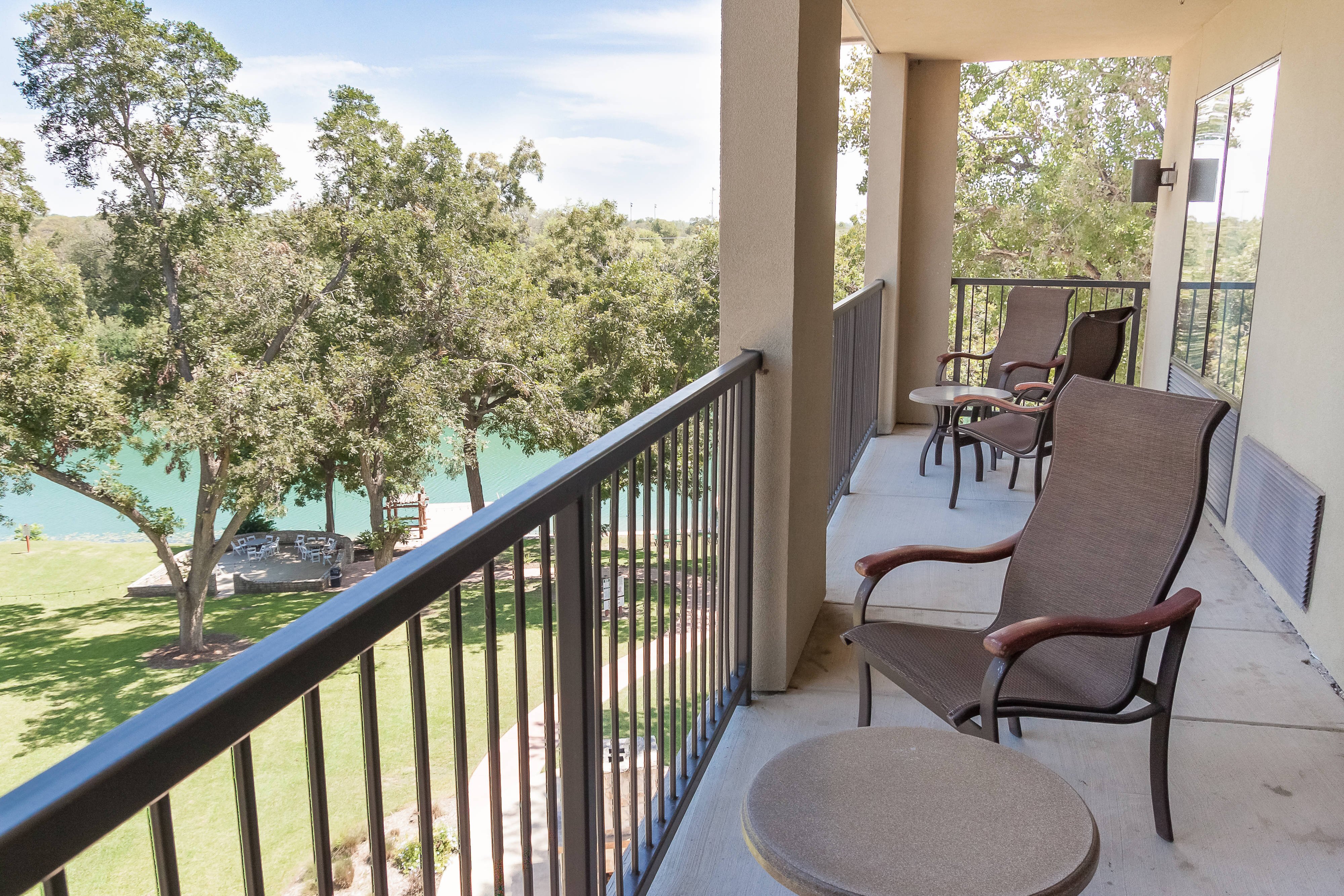 COURTYARD BY MARRIOTT NEW BRAUNFELS RIVER VILLAGE - Updated 2022 Prices ...