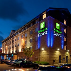 Enjoy free parking at our hotel in Scotland's capital city