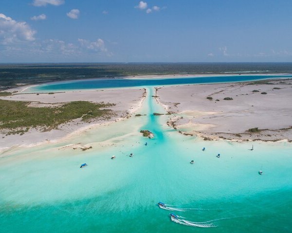 LAGO BACALAR (LAKE OF THE SEVEN COLORS) (Yucatan Peninsula) - 2023 What ...