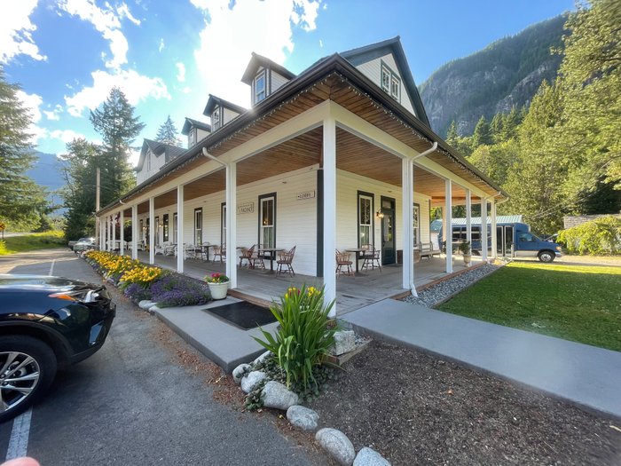 BUSH HOUSE INN - Prices & Guest house Reviews (Index, WA)