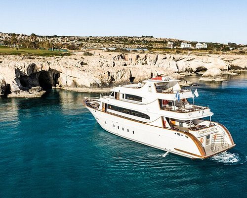 cyprus larnaca boat trips