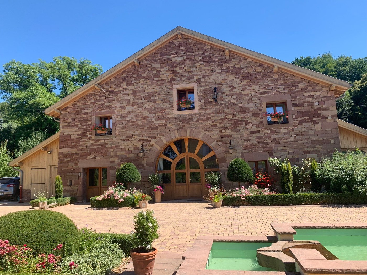 LE MOULIN DE LA MANGUE - Prices & Specialty B&B Reviews (Granges-le ...