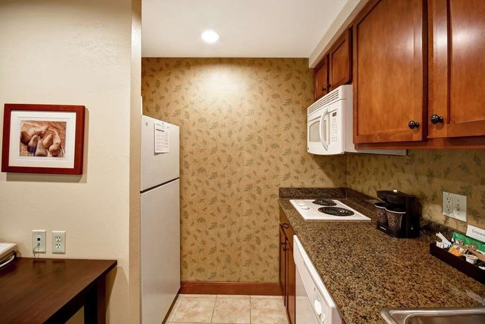 Homewood Suites by Hilton Lancaster - รีวิวและเปรียบเทียบราคา แลงแคสเต