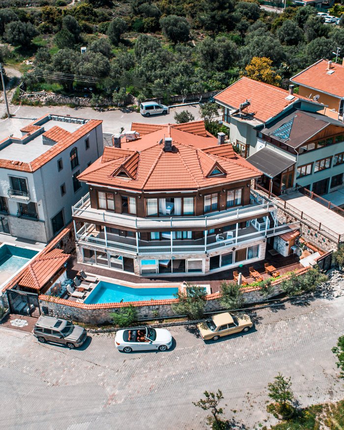 Rüzgar Gülü Hotel in Çeşme: Find Hotel Reviews, Rooms, and Prices