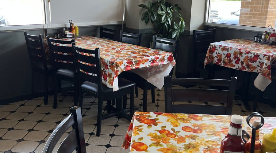 Deli News Restaurant