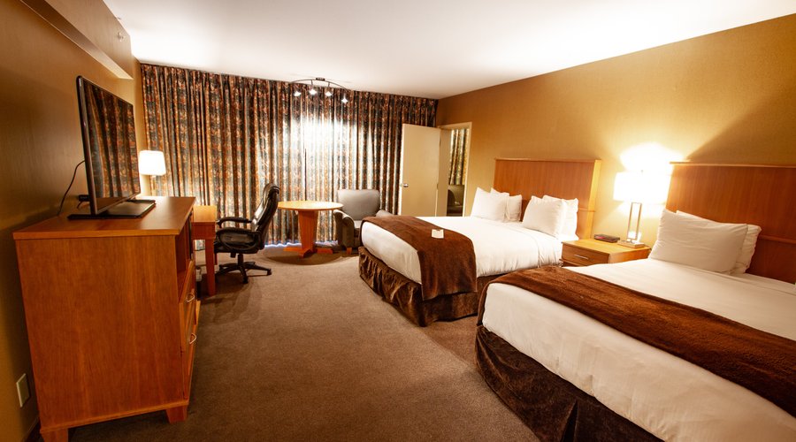 Executive Two Queen Bed Room Full View