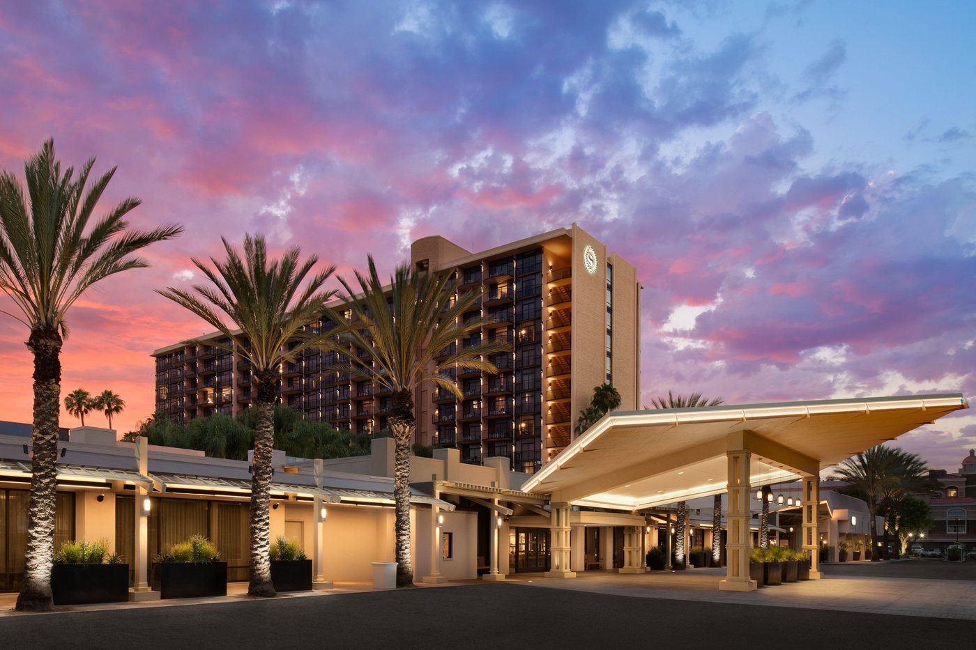 SHERATON PARK HOTEL AT THE ANAHEIM RESORT $157 ($̶2̶1̶2̶) - Updated ...