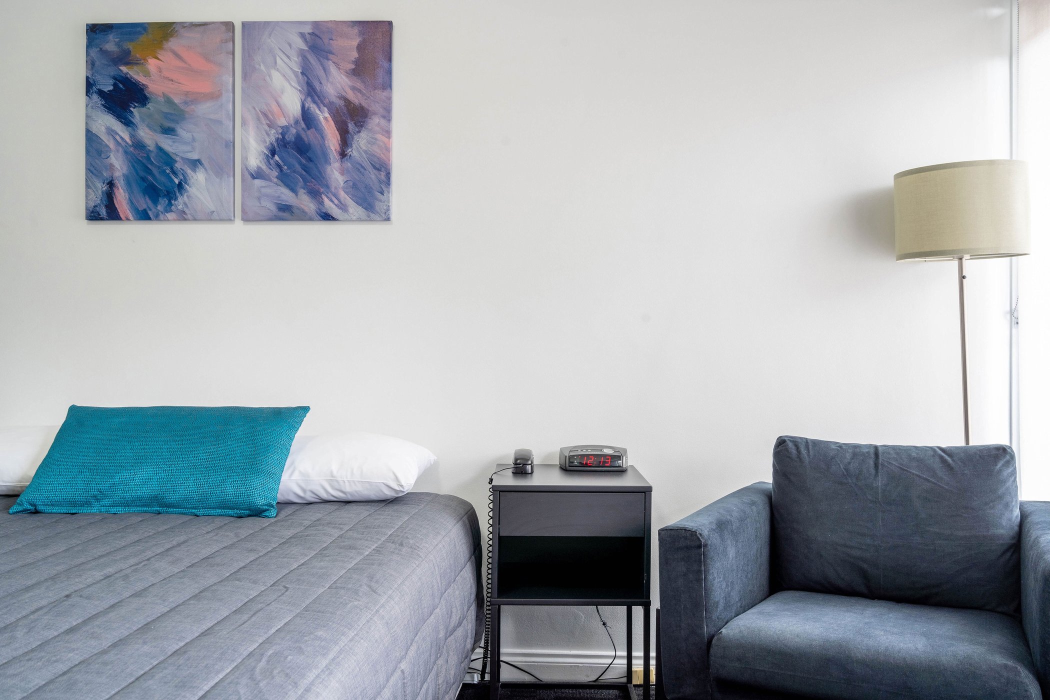 City West Motel by null