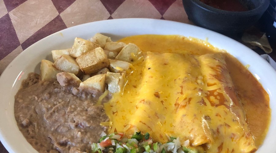 Los Gallos Restaurant