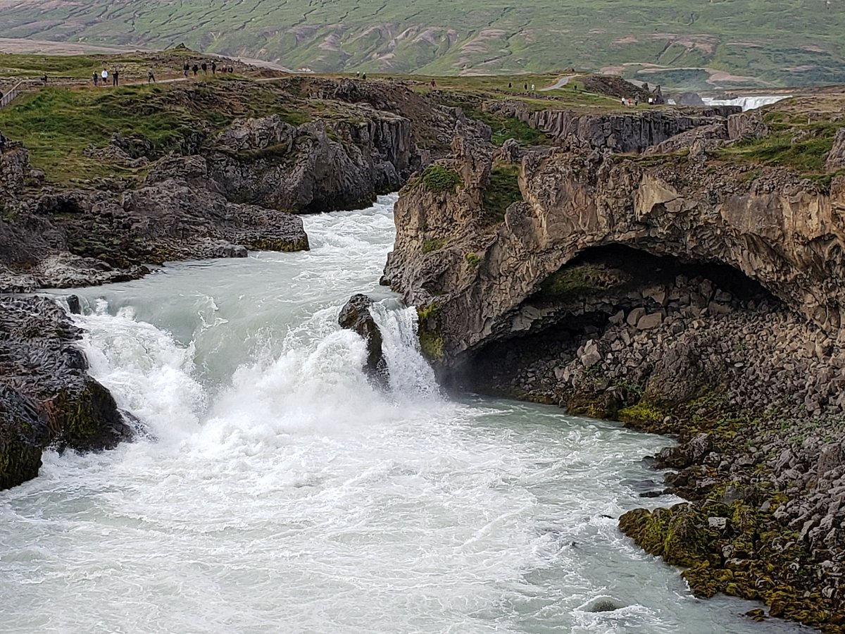 Geitafoss (Fossholl) - All You Need to Know BEFORE You Go