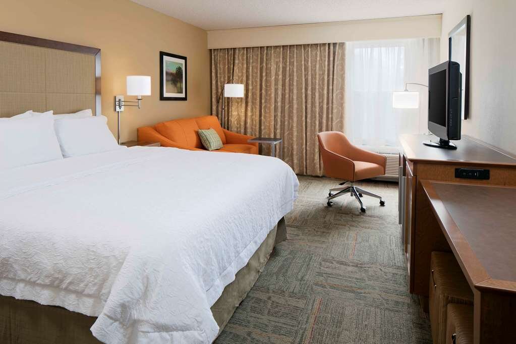 Hotel photo 42 of Hampton Inn Kansas City/Shawnee Mission.