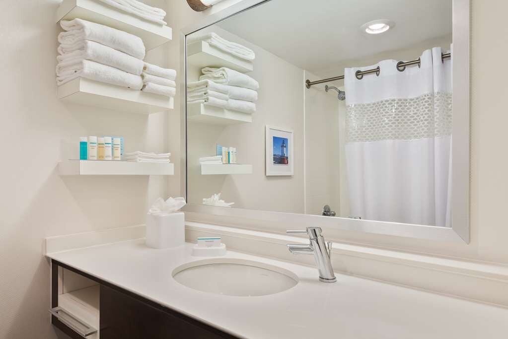 Hotel photo 42 of Hampton Inn White Plains / Tarrytown.