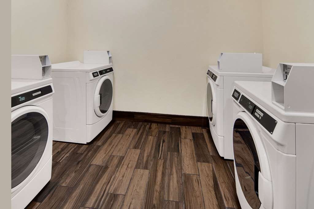 MAINSTAY SUITES DALLAS NORTHWEST IRVING Updated 2024 Prices Hotel   Guest Laundry Facilities 