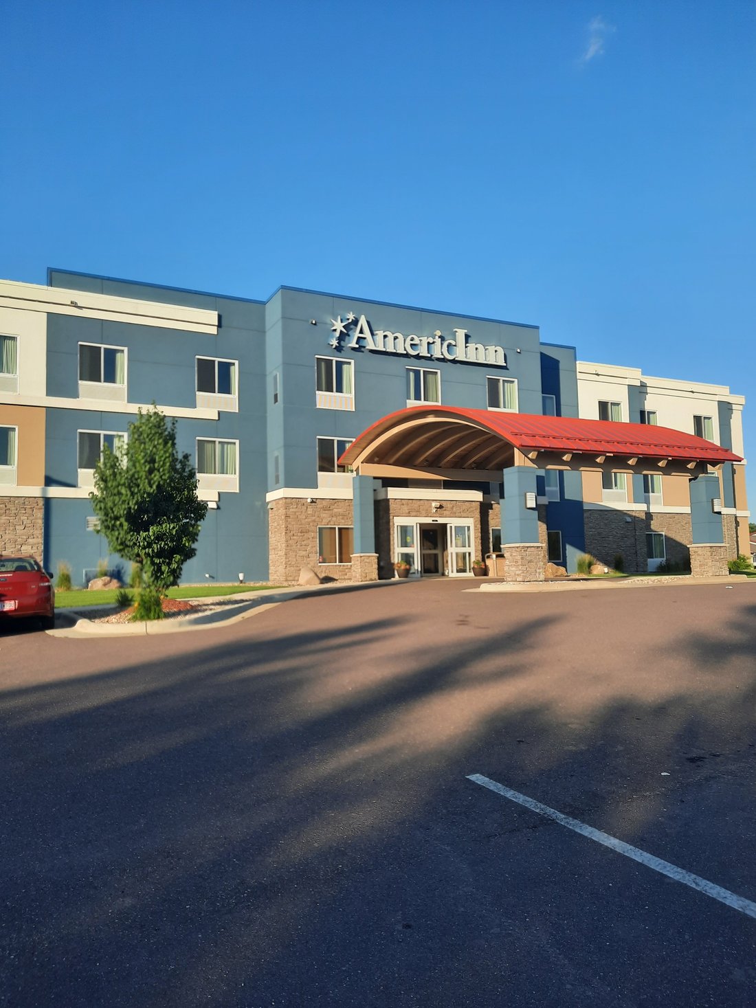AMERICINN BY WYNDHAM WINDOM $120 ($̶1̶4̶4̶) - Updated 2024 Prices & Hotel Reviews - MN