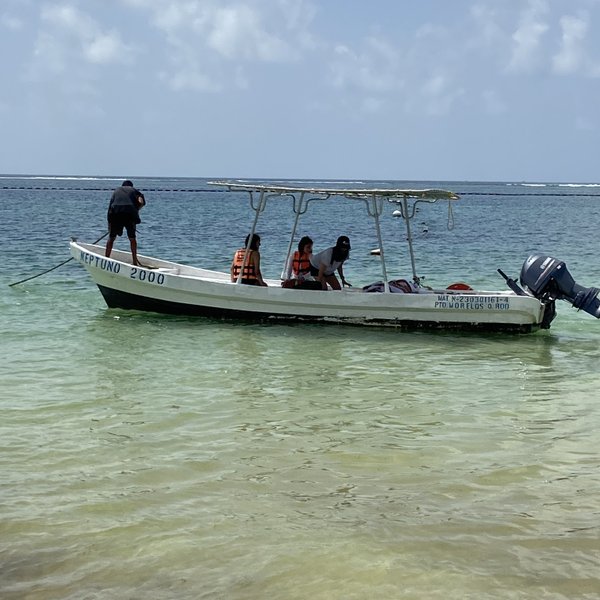 FÁBRICA CASA CERVECERA PESCADORES (Puerto Morelos) - All You Need to ...