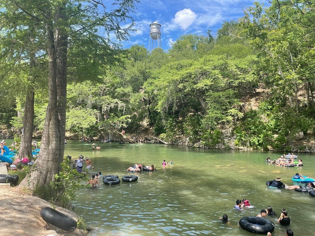 Guadalupe River Drift In New Braunfels