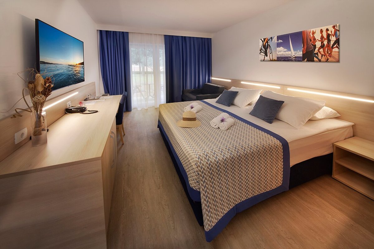 Villa Cedra - Hotel & Resort Adria Rooms: Pictures & Reviews Villa Cedra - Hotel & Resort Adria Rooms: Pictures & Reviews... 