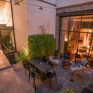 Hotel Neuvice, hotel in Liege