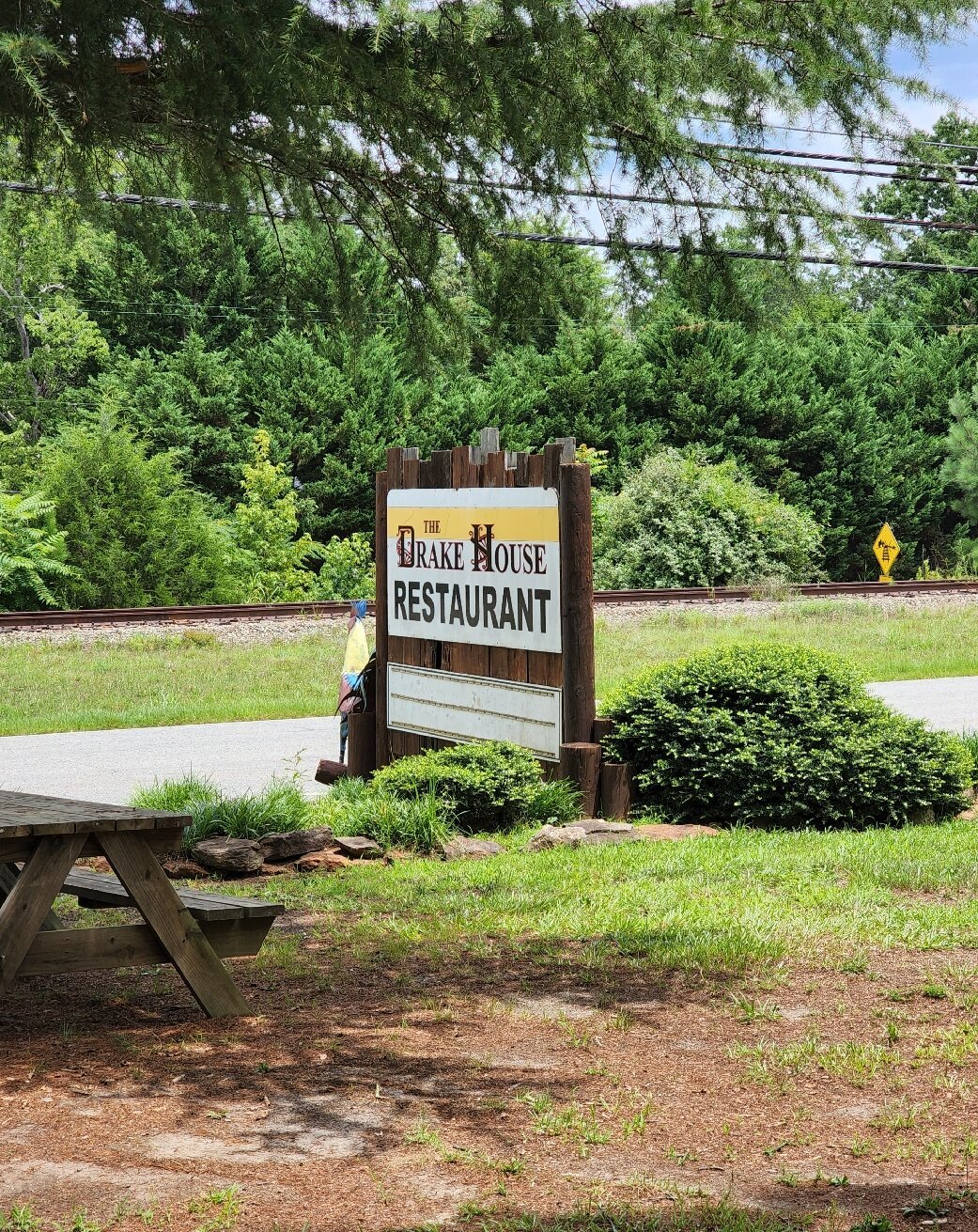 DRAKE HOUSE, Landrum - Restaurant Reviews, Photos & Phone Number ...