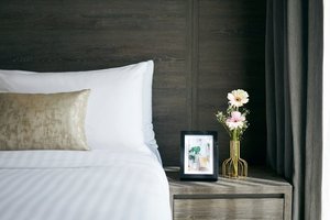 Room & Suite
