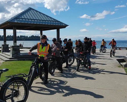 vancouver island bike tour routes