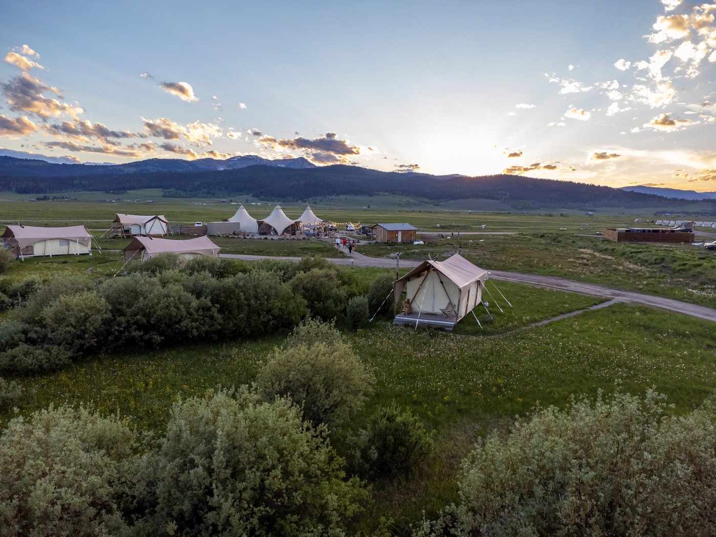 under canvas yellowstone photos