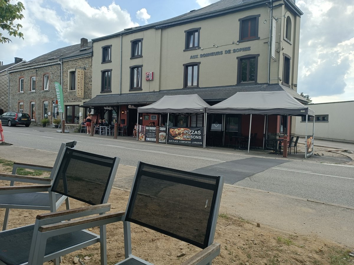 Pizzeria La Riviera à Vresse-sur-Semois, restaurant napolitain