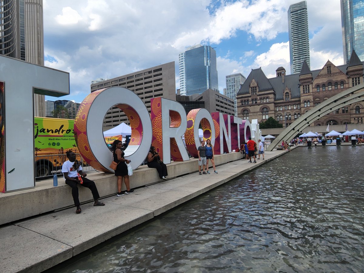 2024 Toronto Downtown and Highlights Walking Tours