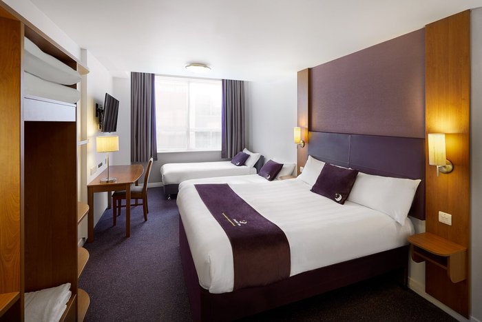 Premier Inn Aberdeen North (Bridge of Don) hotel Rooms: Pictures ...