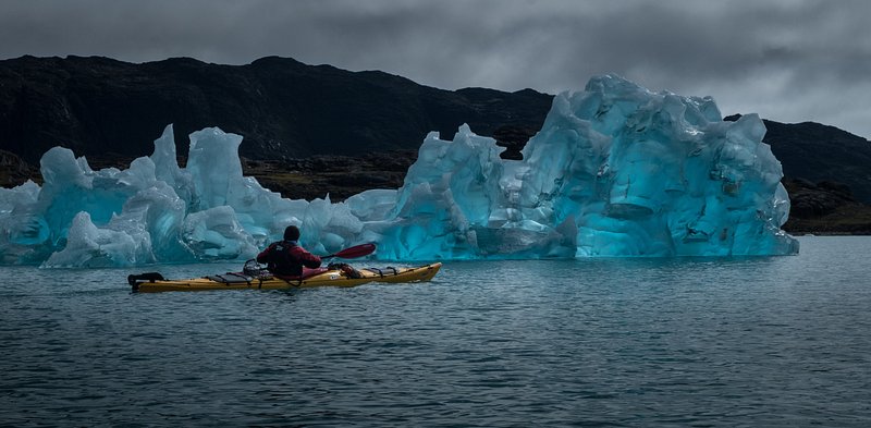 glacier kayaking in greenland