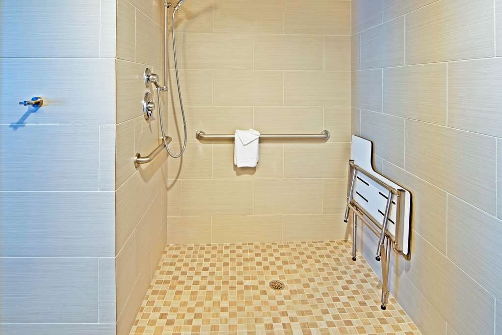 Hotel photo 57 of Hampton Inn & Suites Trophy Club - Fort Worth North.