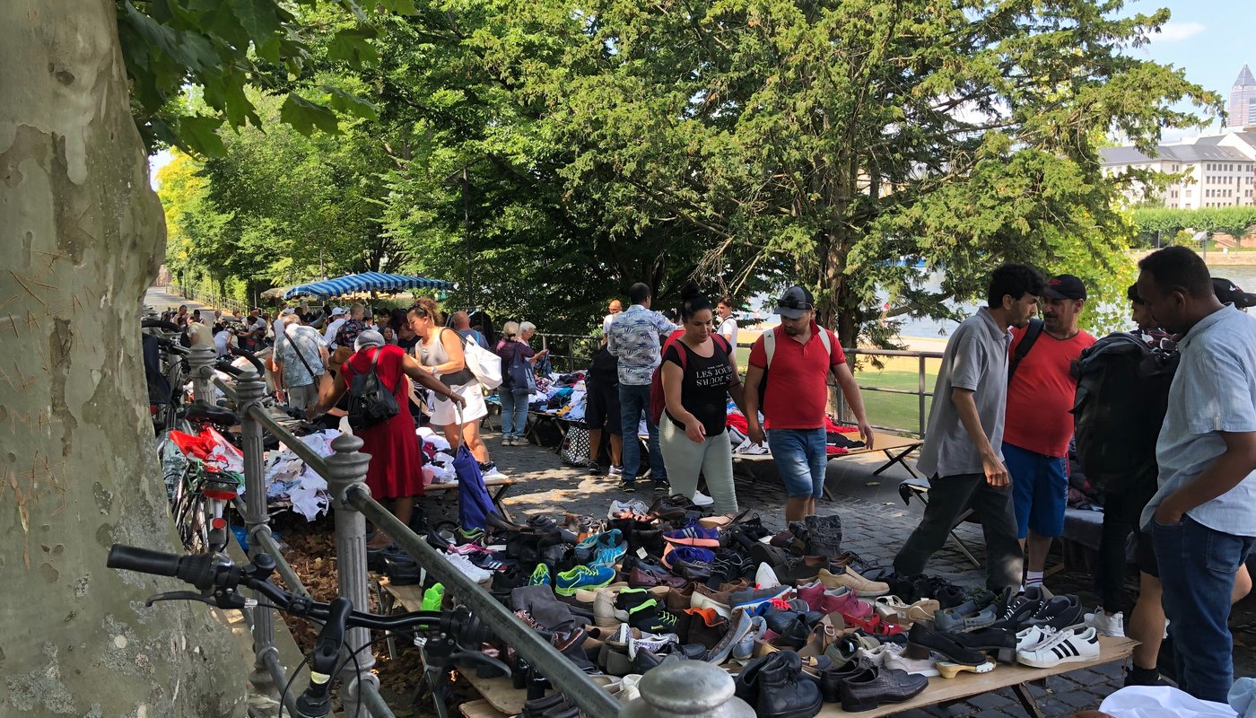 53+ Flohmarkt 25.08 24, Every sunday, the park is transformed into a