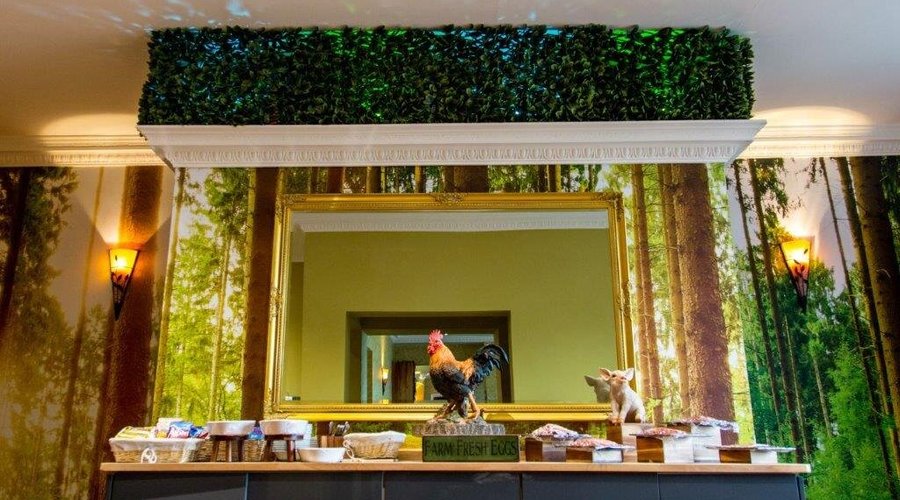 Our newly refurbished Breakfast Bar offers great breakfast delights.