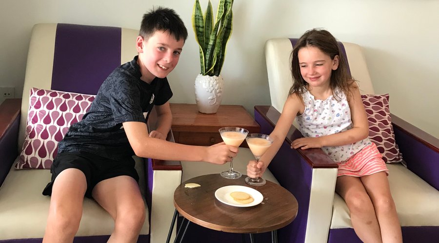 This lovely family stay in An Bang beach, Hoi An and they choose LeO Spa An Bang for their relaxing time in family room, thanks so much for coming and using our service. Have a great day and see you soon 🥰
