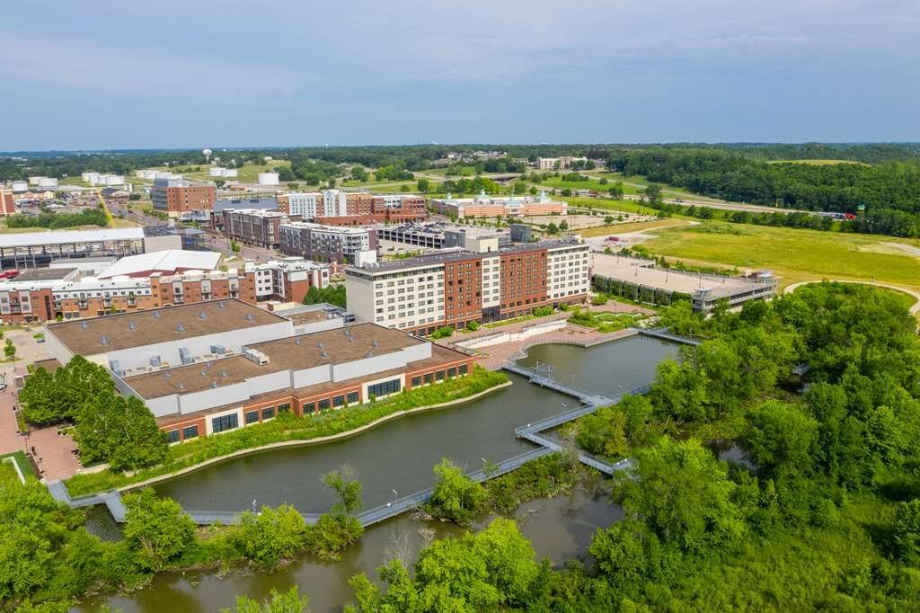 HYATT REGENCY CORALVILLE HOTEL & CONFERENCE CENTER - Updated 2023 ...