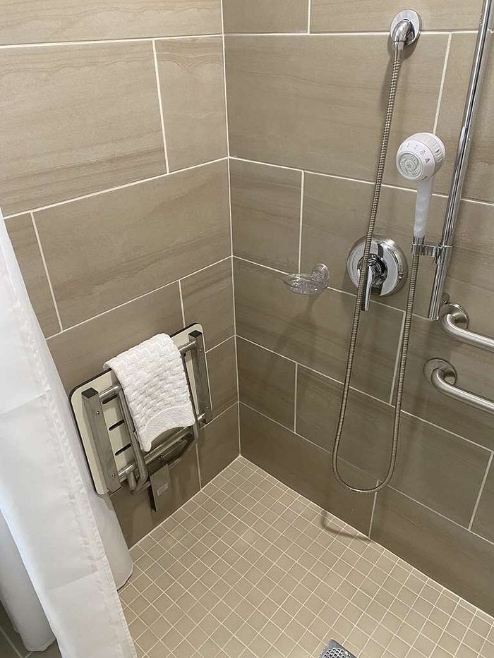 BEST WESTERN PLUS RUMFORD FALLS 152 (̶1̶6̶0̶) Updated 2022 Prices & Lodging Reviews Maine