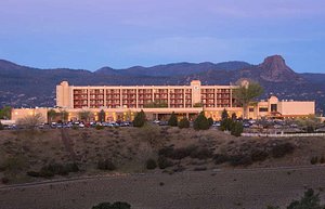 Prescott Resort and Conference Center in Prescott, image may contain: Hotel, Resort, City, Villa