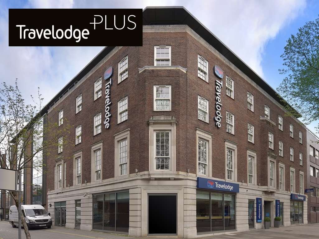 travelodge-london-docklands-central-updated-2022