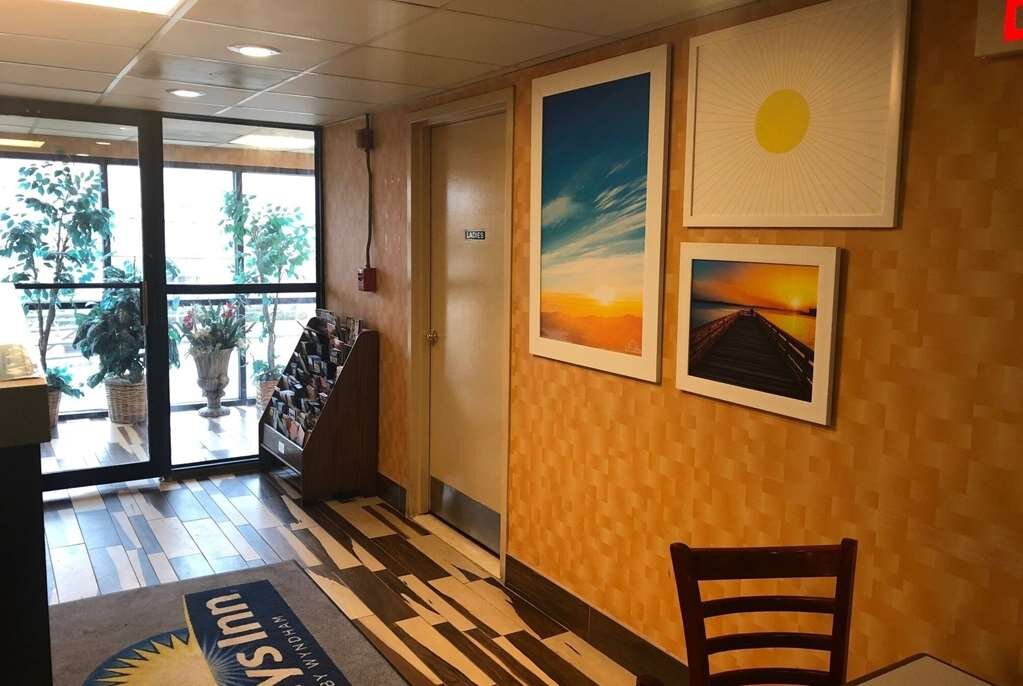 Hotel photo 12 of Days Inn by Wyndham Jersey City.