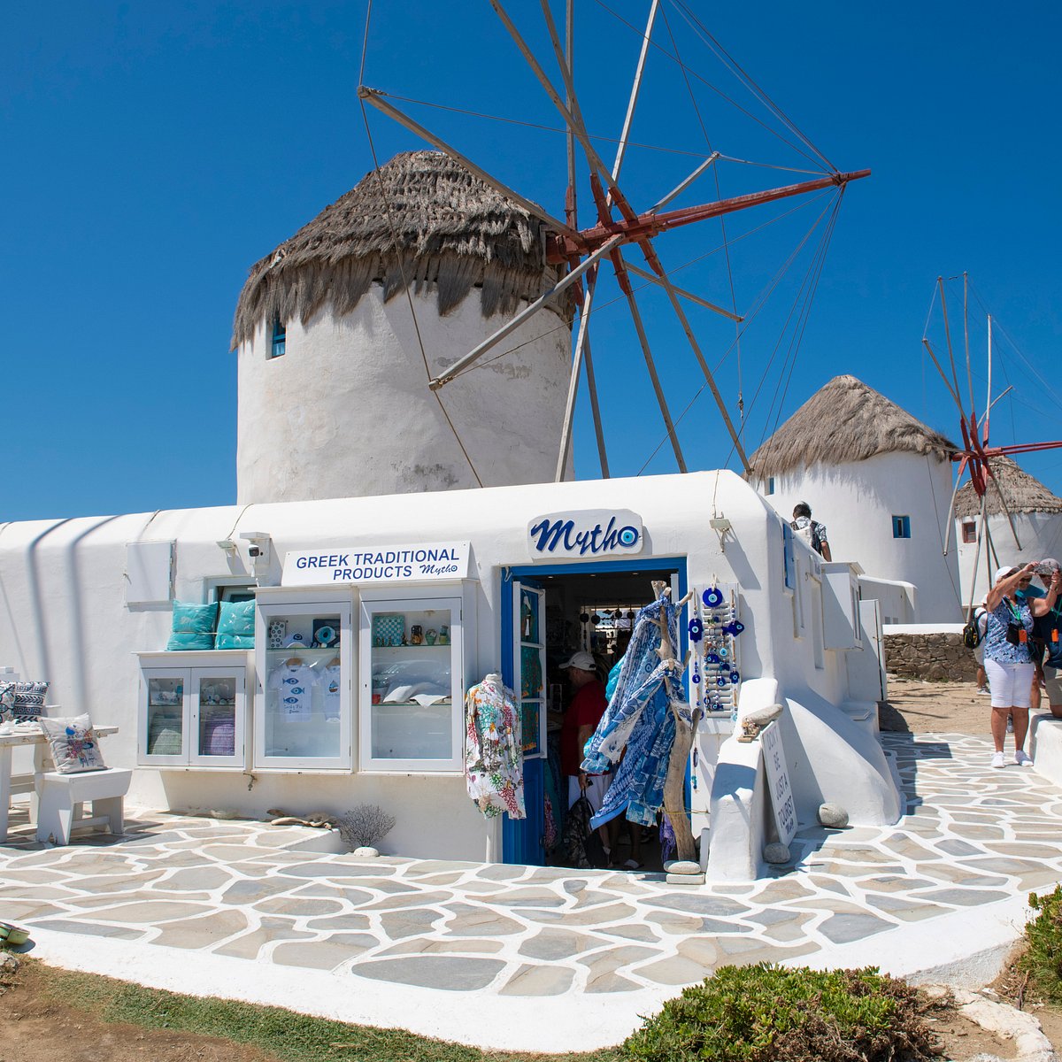 The Ultimate Guide for Shopping in Mykonos