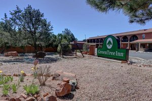 GreenTree Inn Sedona in Sedona, image may contain: Hotel, Villa, Gravel, Zoo