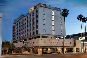 Hotels in Beverly Hills, CA - Best Hotel Deals from £90 