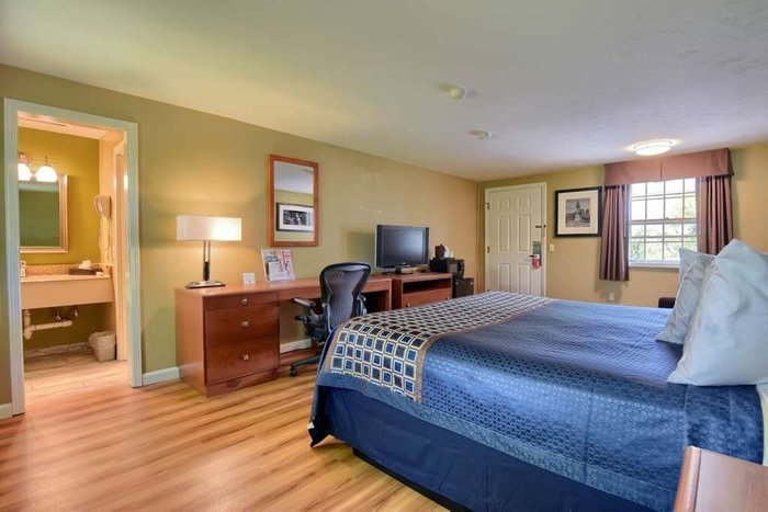 KNIGHTS INN DANVERS $88 ($̶1̶0̶0̶) - Updated 2022 Prices & Motel ...