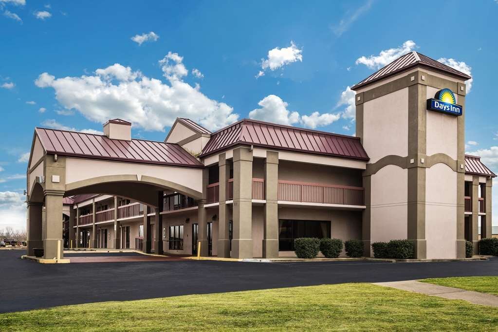 DAYS INN BY WYNDHAM OAK GROVE/FT. CAMPBELL $76 ($̶8̶6̶) - Updated 2024 ...