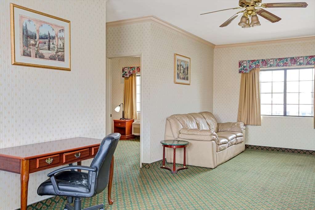 Hotel photo 23 of Travelodge by Wyndham Lynwood.